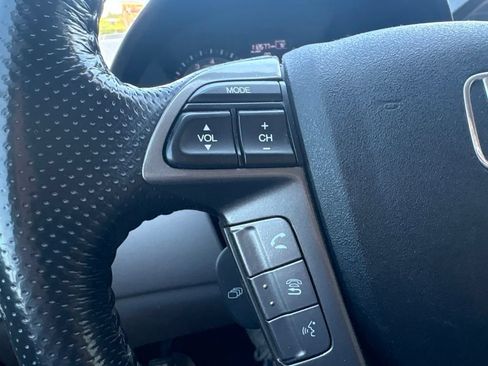 Used 2017 Honda Odyssey EX-L image 17