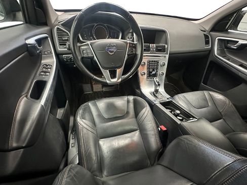 Used 2017 Volvo XC60 T6 Dynamic w/ Preferred Option Package image 17