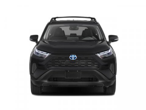 Used 2025 Toyota RAV4 XLE AWD/4WD image 4