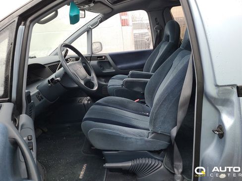 Used 1992 Toyota Previa LE image 7