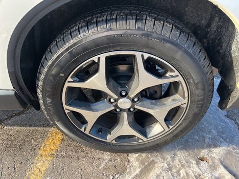 Used 2015 Subaru Forester 2.0XT Touring image 9