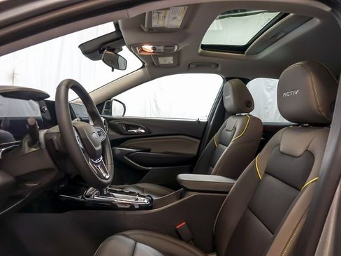 New 2026 Chevrolet Trax ACTIV w/ Sunroof Package image 16