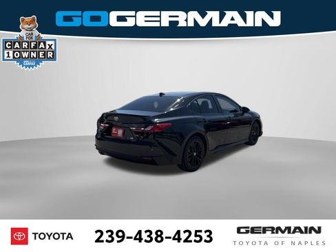 Used 2026 Toyota Camry SE FWD image 8