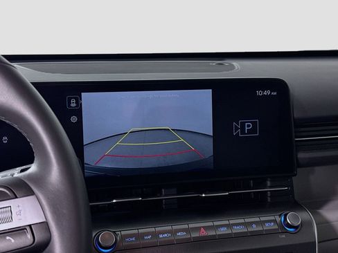 Used 2025 Hyundai Kona SEL image 14