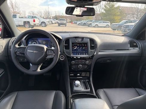 Used 2023 Chrysler 300 S w/ Comfort Group image 13