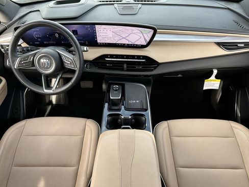 Used 2025 Buick Enclave Preferred w/ Power Package image 20