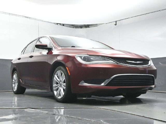 Used 2016 Chrysler 200 Limited w/ Convenience Group FWD image 28