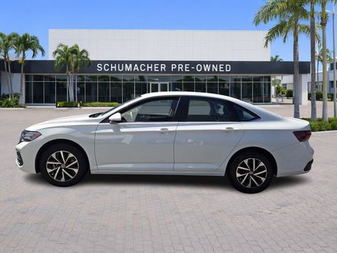 Certified 2023 Volkswagen Jetta S image 4