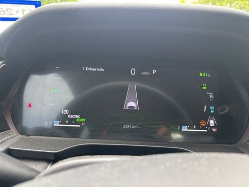 Used 2023 Jeep Grand Cherokee 4WD 4xe image 15