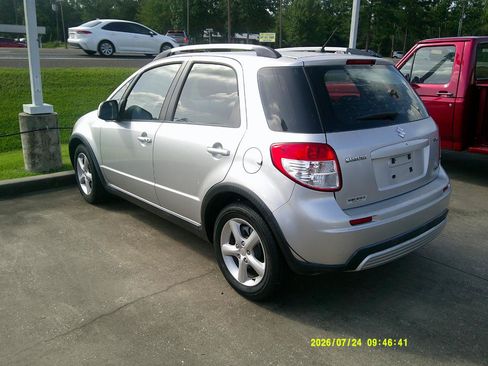 Used 2007 Suzuki SX4 Sport AWD/4WD image 2