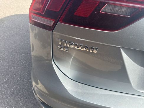 Used 2021 Volkswagen Tiguan SE R-Line image 15