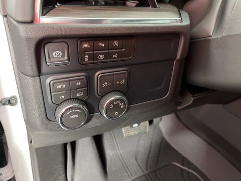 New 2026 Chevrolet Tahoe LS image 27