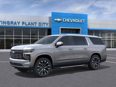 New 2025 Chevrolet Suburban High Country image 2