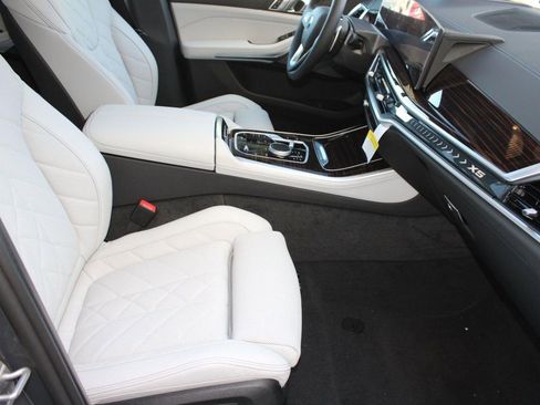 New 2026 BMW X5 sDrive40i RWD image 33