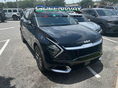 Used 2025 Kia Sportage SX FWD image 3