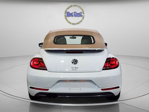 Used 2019 Volkswagen Beetle 2.0T S FWD image 5