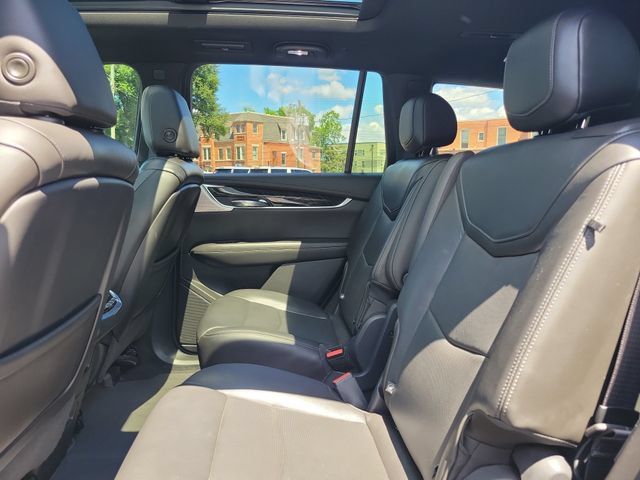 Used 2020 Cadillac XT6 Premium Luxury AWD/4WD image 25