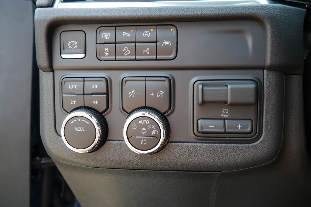New 2026 Chevrolet Tahoe Premier AWD/4WD image 33