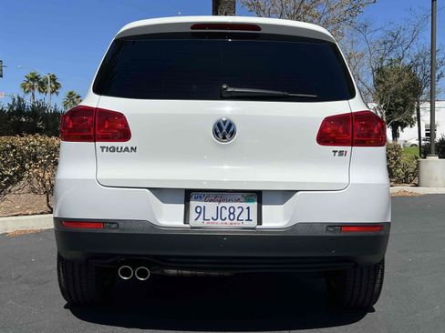 Used 2017 Volkswagen Tiguan Wolfsburg Edition FWD image 46