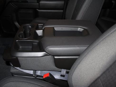 Used 2026 Chevrolet Silverado 2500 Custom w/ Custom Value Package image 38