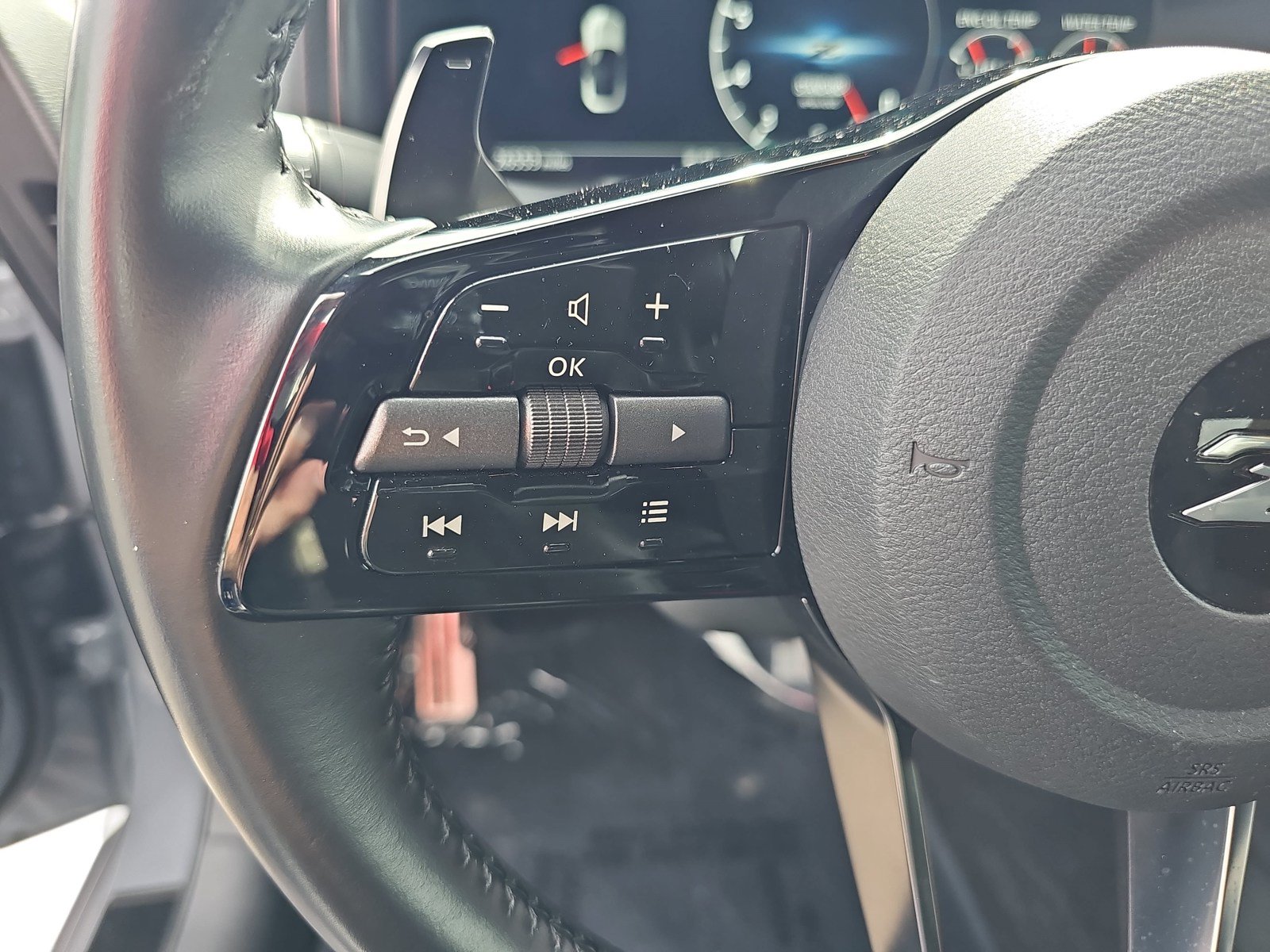 Used 2024 Nissan Z Performance w/ Floor Mat Package RWD image 12