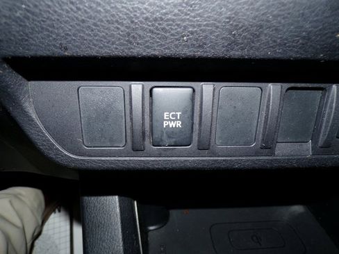 Used 2020 Toyota Tacoma SR5 image 26