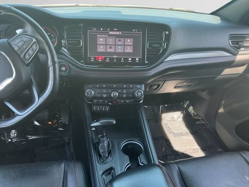 Used 2024 Dodge Durango GT AWD/4WD image 11