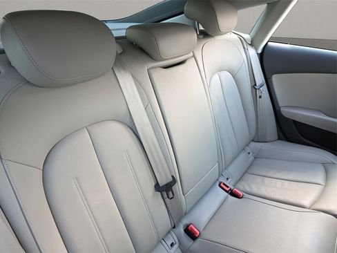 Used 2018 Audi A7 3.0T Premium Plus w/ Driver Assistance Package image 17