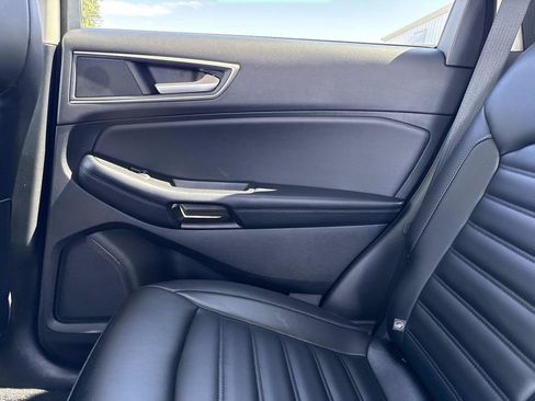 Used 2024 Ford Edge SEL AWD/4WD image 17