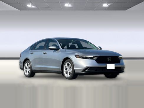 New 2026 Honda Accord LX image 6