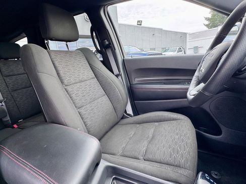 Certified 2025 Dodge Durango GT image 20