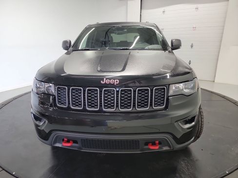 Used 2020 Jeep Grand Cherokee Trailhawk AWD/4WD image 2
