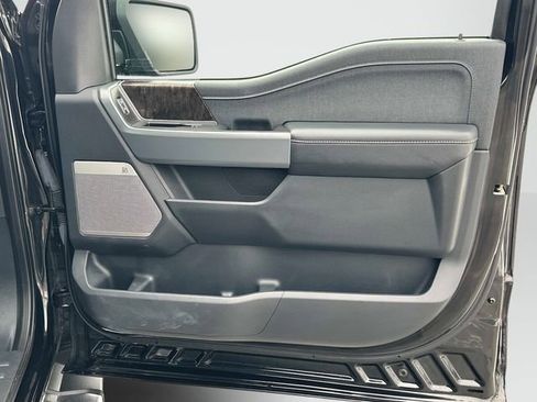 Used 2022 Ford F150 Lariat image 22