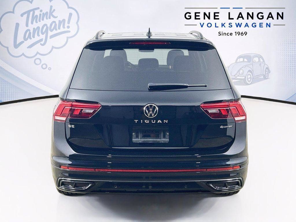 Certified 2024 Volkswagen Tiguan SE R-Line AWD/4WD image 6