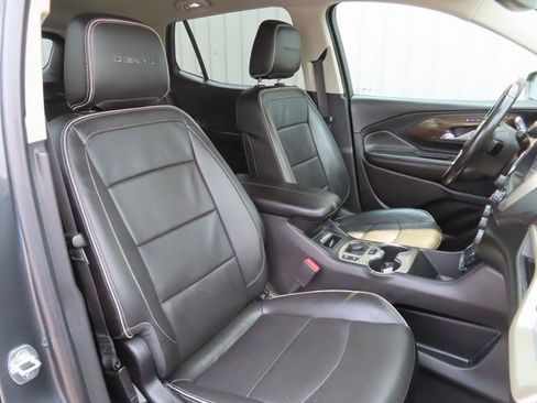 Used 2019 GMC Terrain Denali w/ Advanced Safety Package image 25