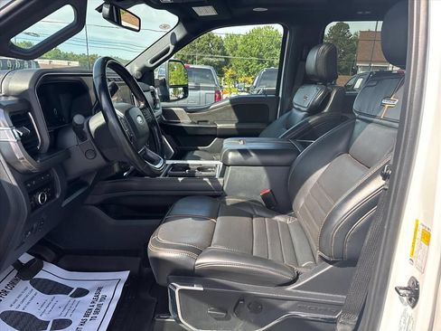 Used 2023 Ford F250 Platinum AWD/4WD image 25