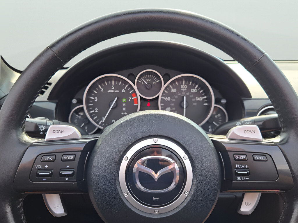 Used 2014 MAZDA MX-5 Miata Grand Touring w/ Premium Package RWD image 30