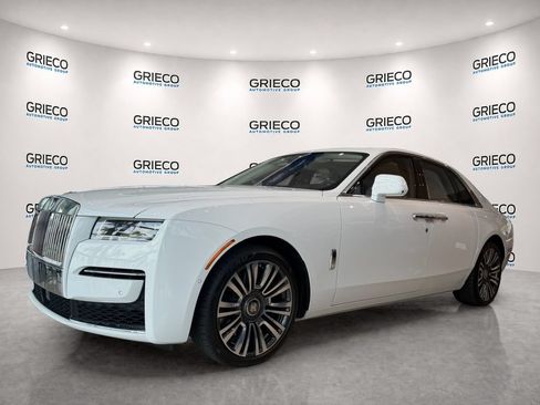 Used 2024 Rolls-Royce Ghost AWD/4WD image 3