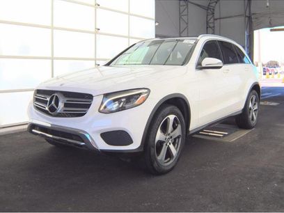 Used 2019 Mercedes-Benz GLC 300 w/ Premium Package