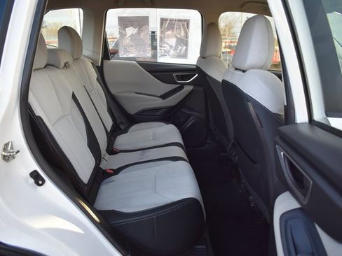 Used 2020 Subaru Forester w/ Alloy Wheel Package image 38