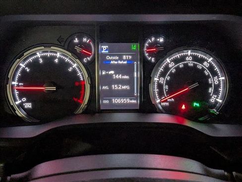 Used 2021 Toyota 4Runner Limited AWD/4WD image 13