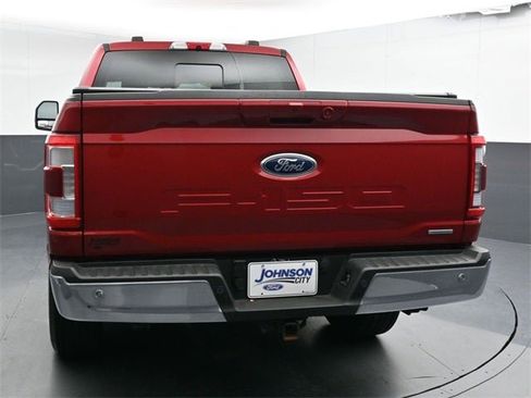 Used 2021 Ford F150 Lariat w/ Max Trailer Tow Package image 13