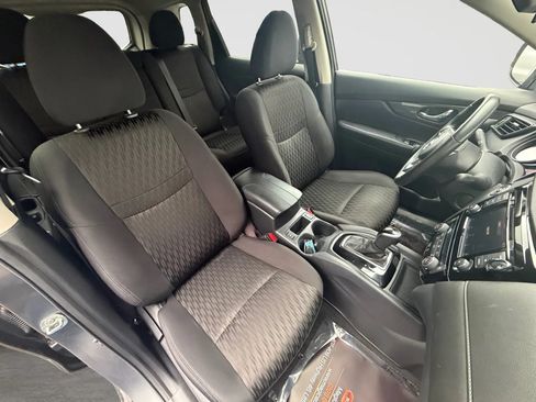 Used 2020 Nissan Rogue SV AWD/4WD image 21