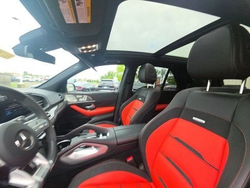 Used 2023 Mercedes-Benz GLE 53 AMG 4MATIC image 15