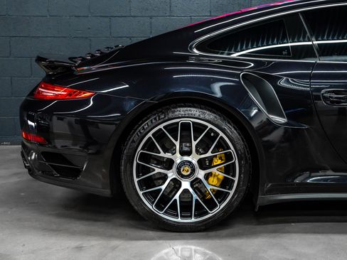 Used 2014 Porsche 911 Turbo S AWD/4WD image 14