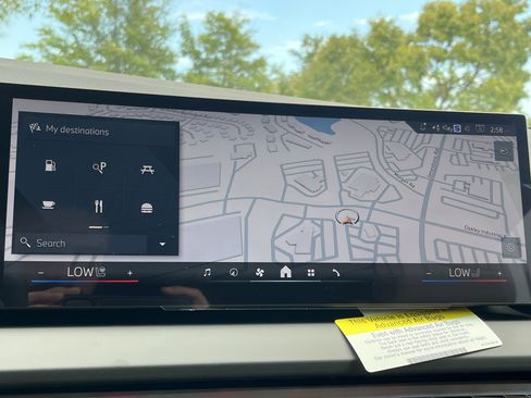 New 2025 BMW X3 xDrive30i w/ Premium Package image 5