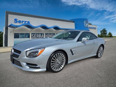Used 2016 Mercedes-Benz SL 550 image 1