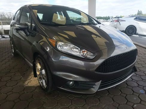 Used 2019 Ford Fiesta ST FWD image 4