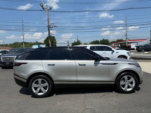 Used 2019 Land Rover Range Rover Velar S AWD/4WD image 8