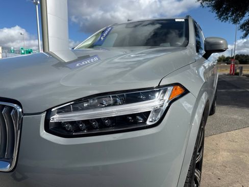 Certified 2024 Volvo XC90 T8 Core AWD/4WD image 10